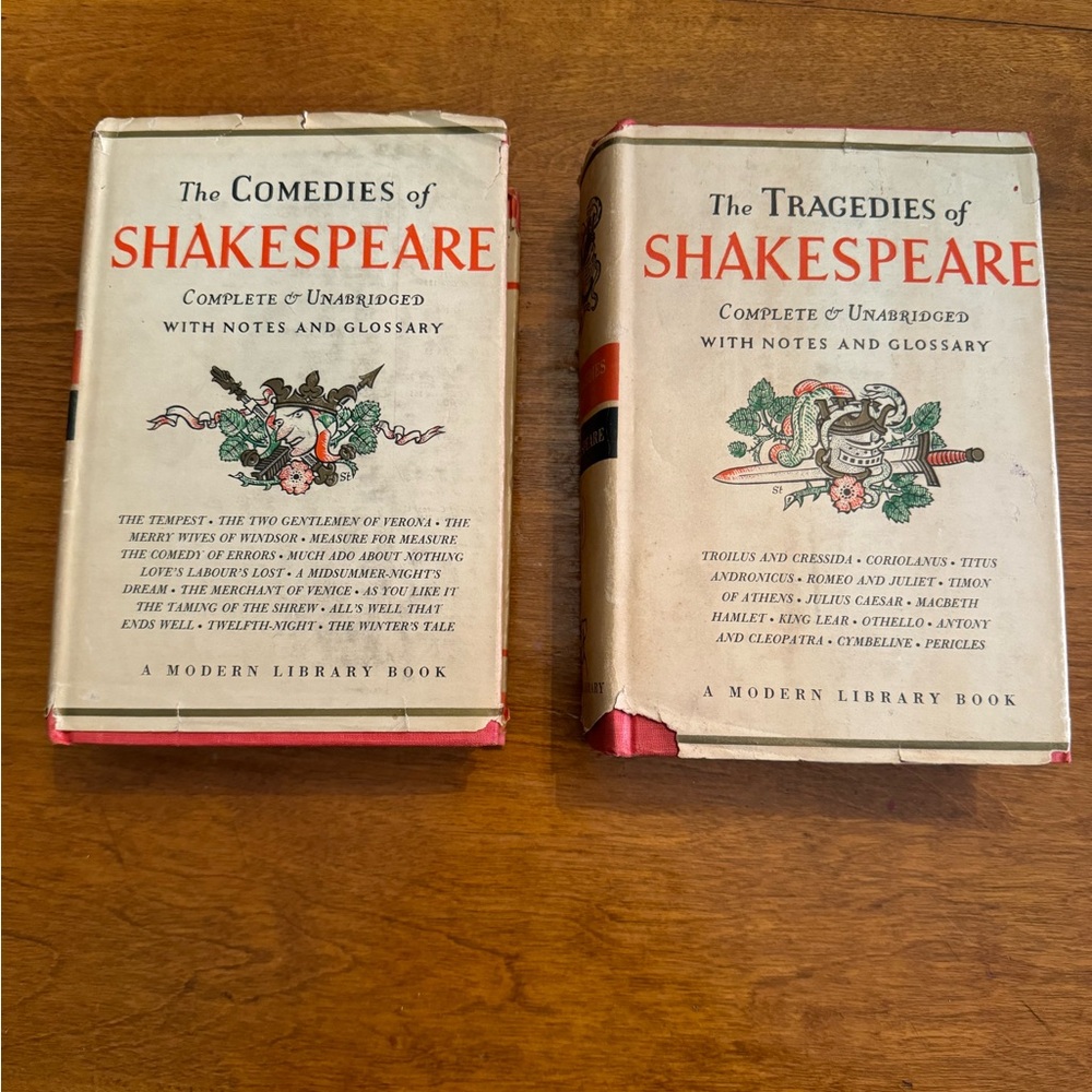 Shakespeare Collection - Red and Cream